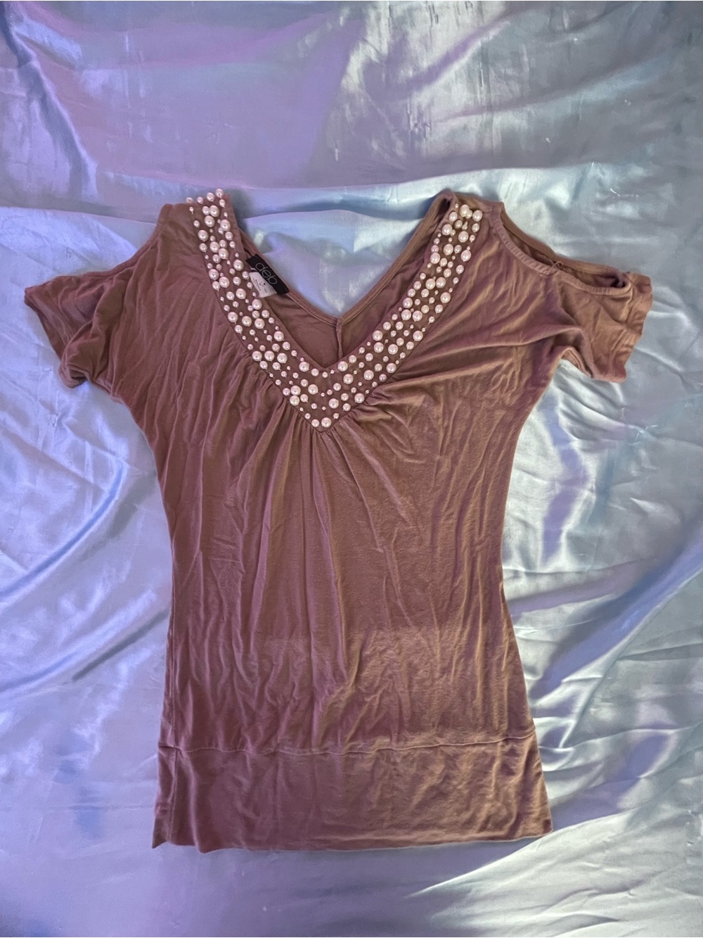 Deb Mauve Brown Short Sleeve V-Neck Top with Bead Trim